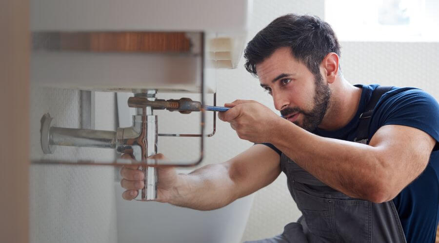 Water heater repair in Centerpoint, IN
